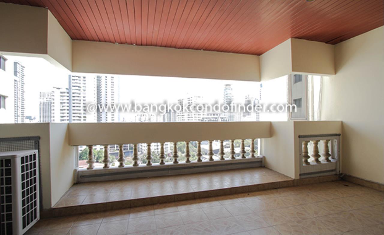 Bangkok Condo Finder Agency's Mitr Mansion Condominium for Rent 2