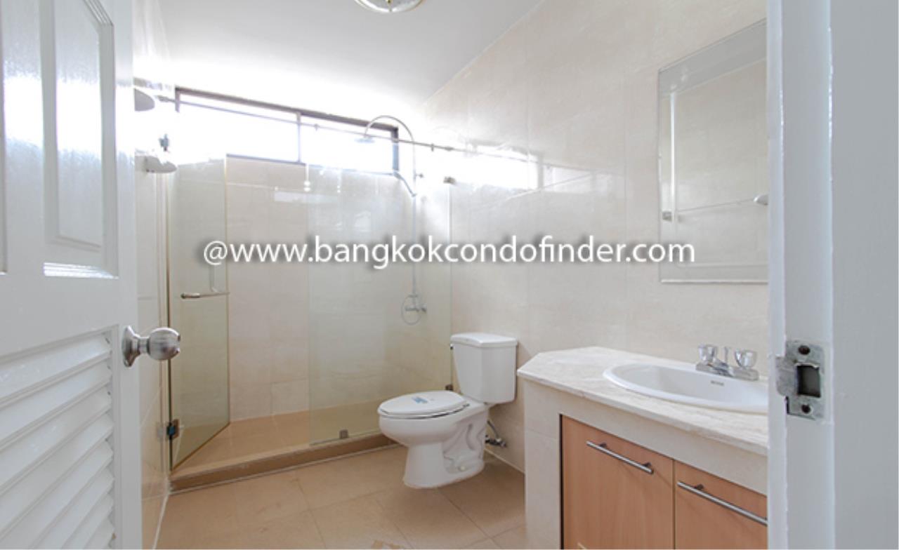 Bangkok Condo Finder Agency's Mitr Mansion Condominium for Rent 5