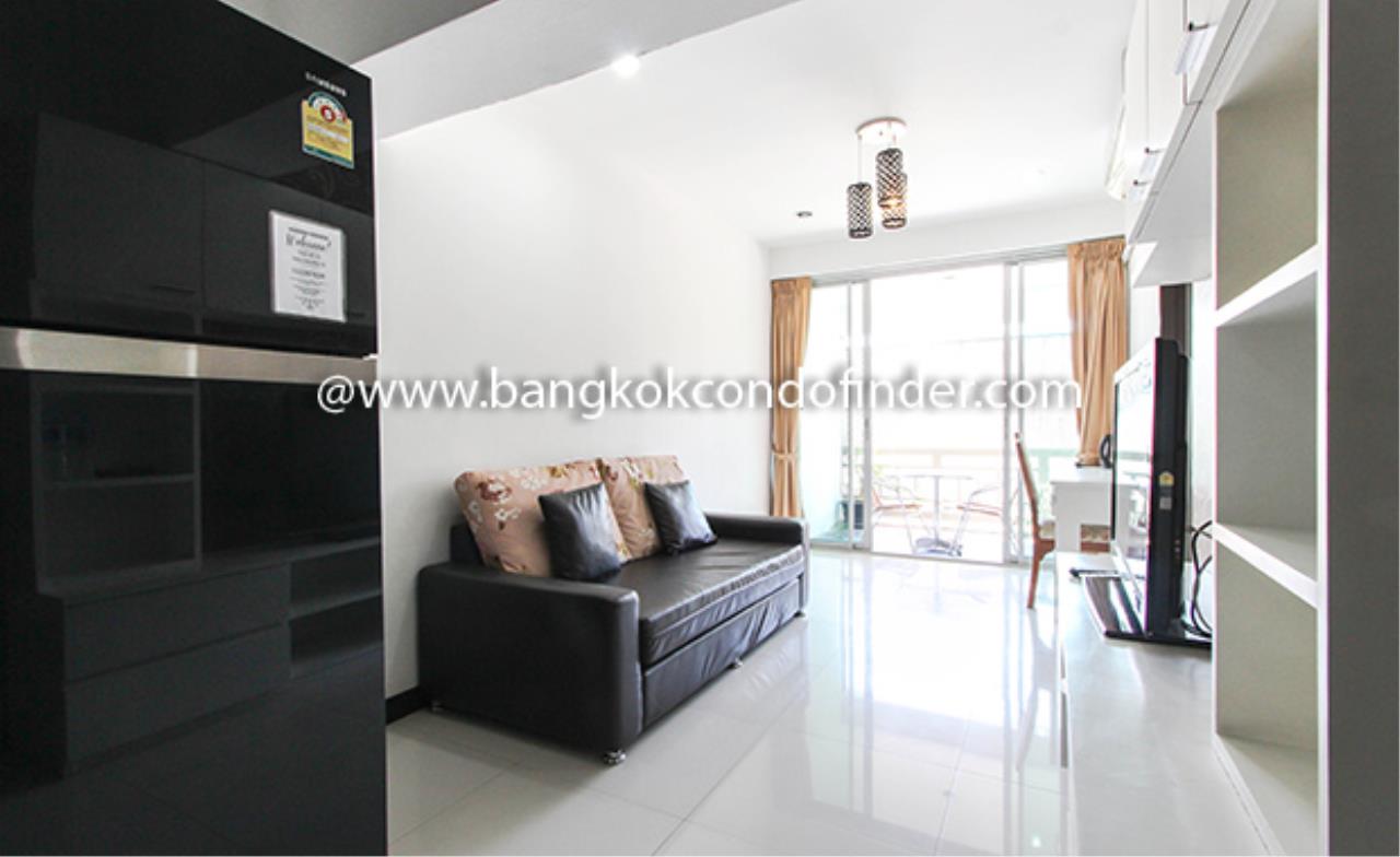 Bangkok Condo Finder Agency's Baan Sabai Rama 4 Condominium for Rent 1