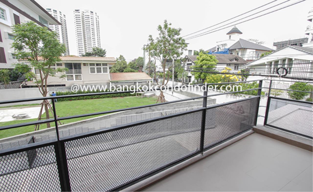Bangkok Condo Finder Agency's Mattani Suite 8