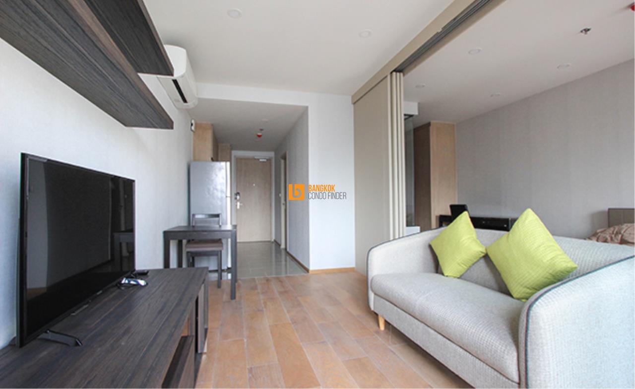 Bangkok Condo Finder Agency's Q Chidlom - Phetchaburi Condominium for Rent 2