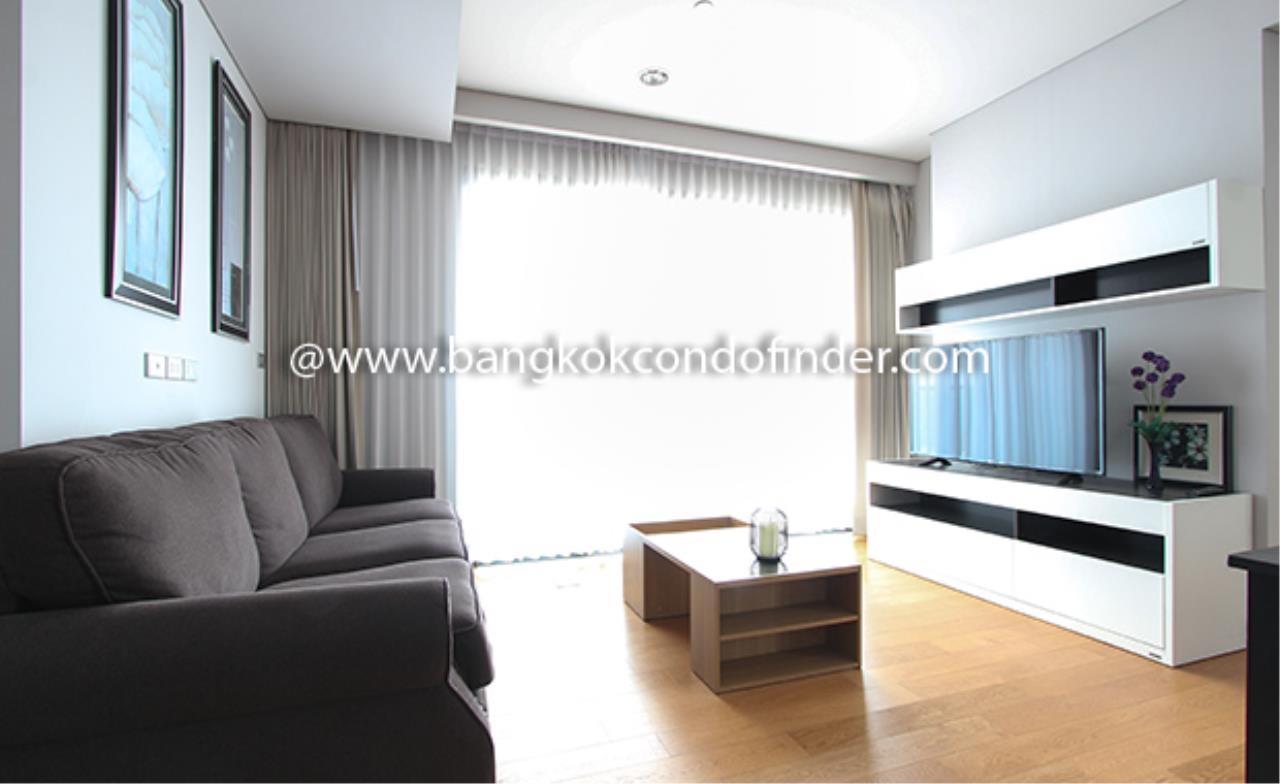 Bangkok Condo Finder Agency's The Lumpini 24 Condominium for Rent  1