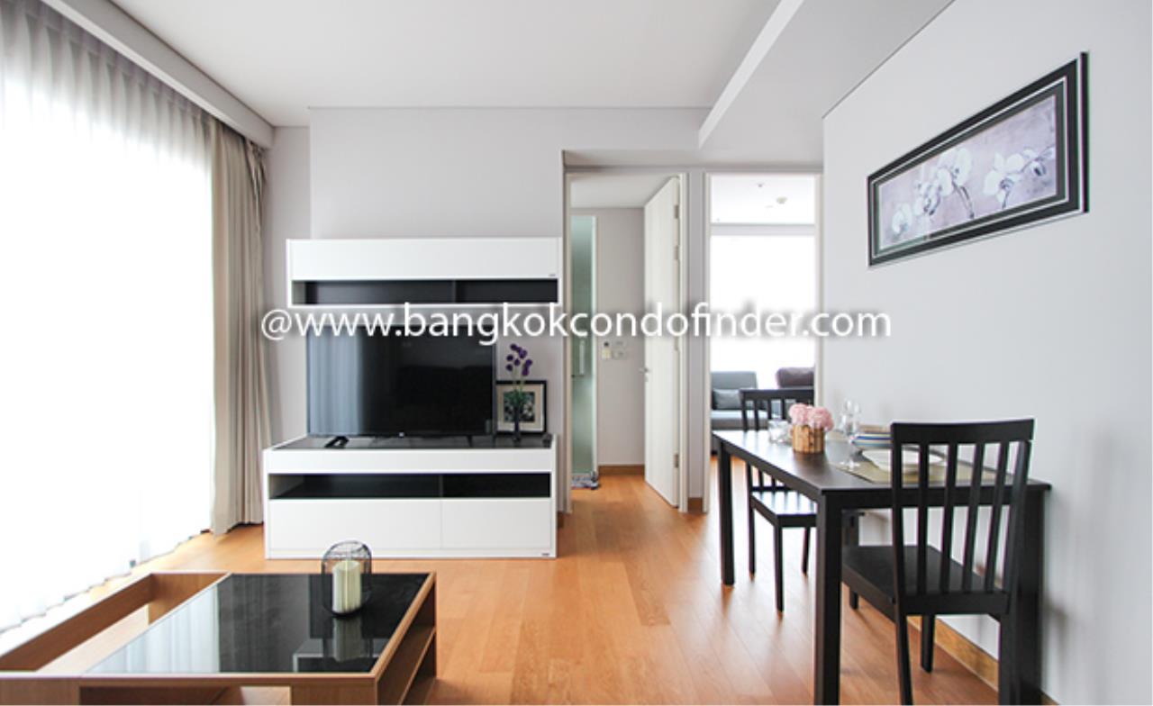 Bangkok Condo Finder Agency's The Lumpini 24 Condominium for Rent  3