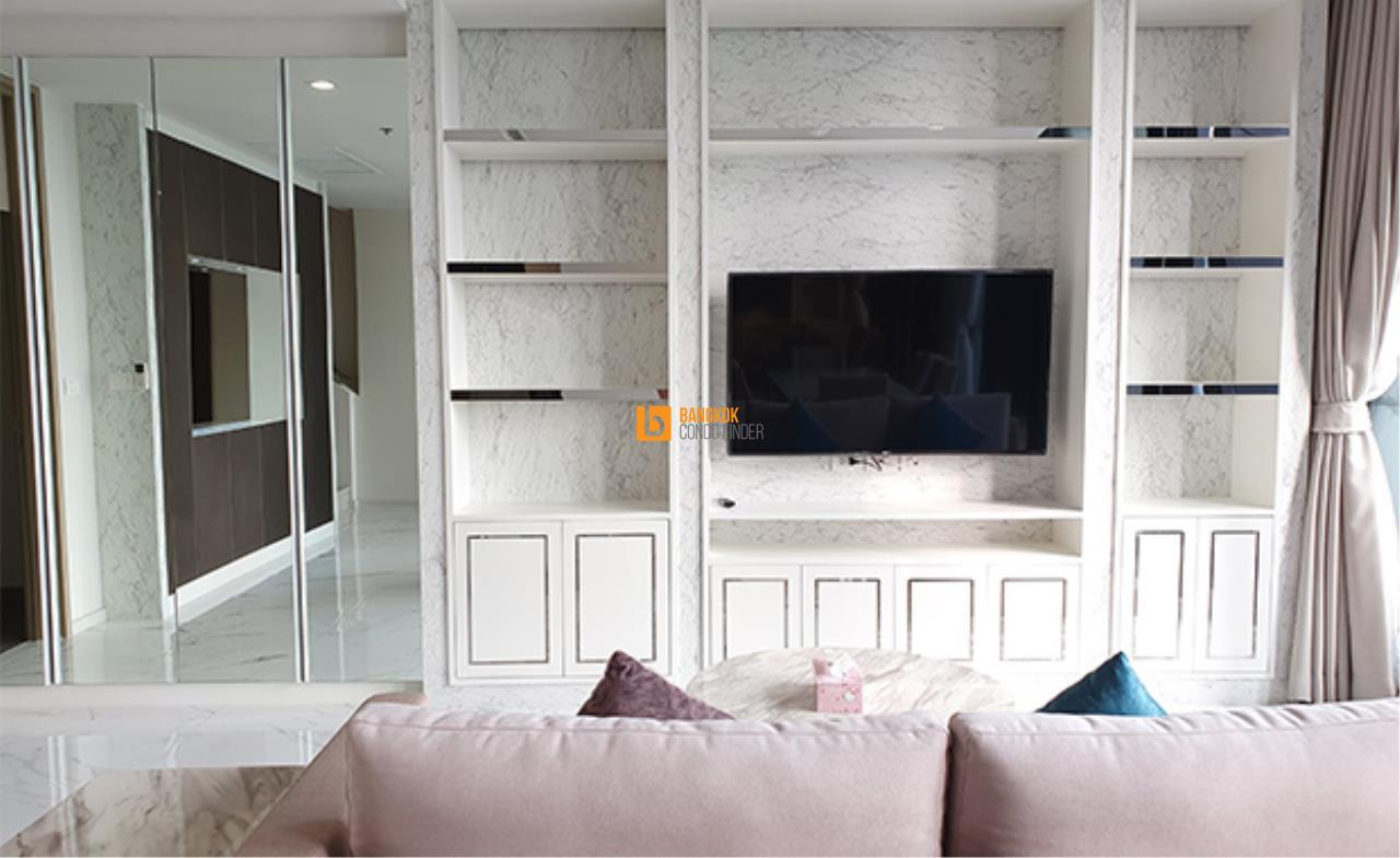 Bangkok Condo Finder Agency's Noble Ploenchit Condominium for Rent 3