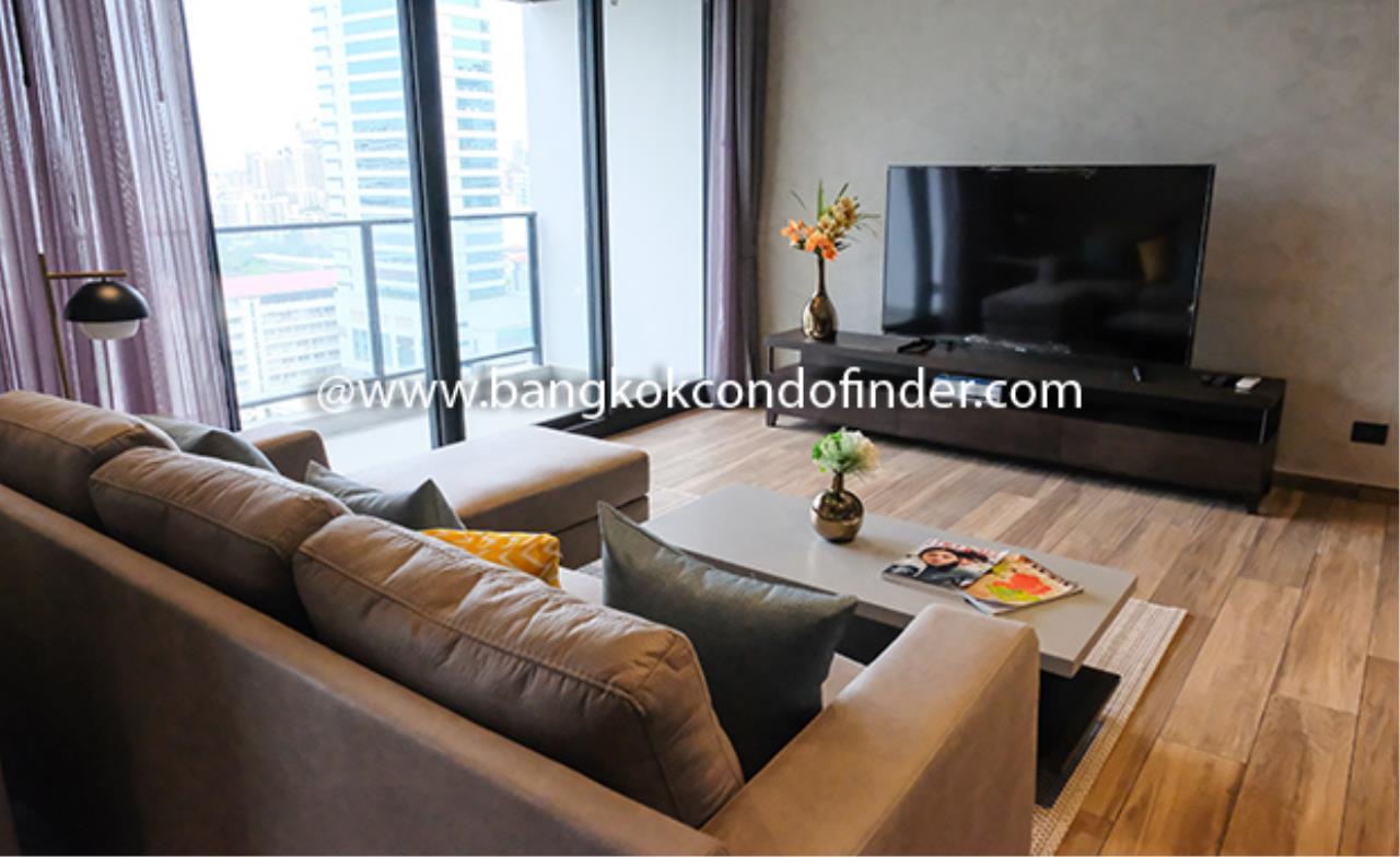 Bangkok Condo Finder Agency's The Lofts Asoke Condominium for Rent 2