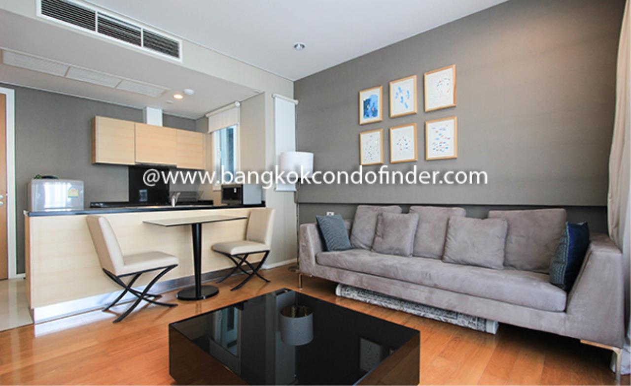 Bangkok Condo Finder Agency's Wind Sukhumvit 23 Condominium for Rent 2