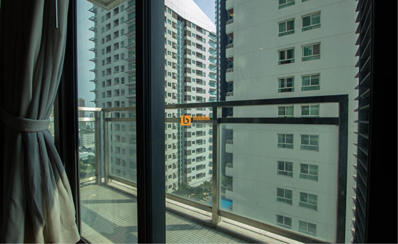 Bangkok Condo Finder Agency's Bright Sukhumvit 24 Condominium for Rent 9