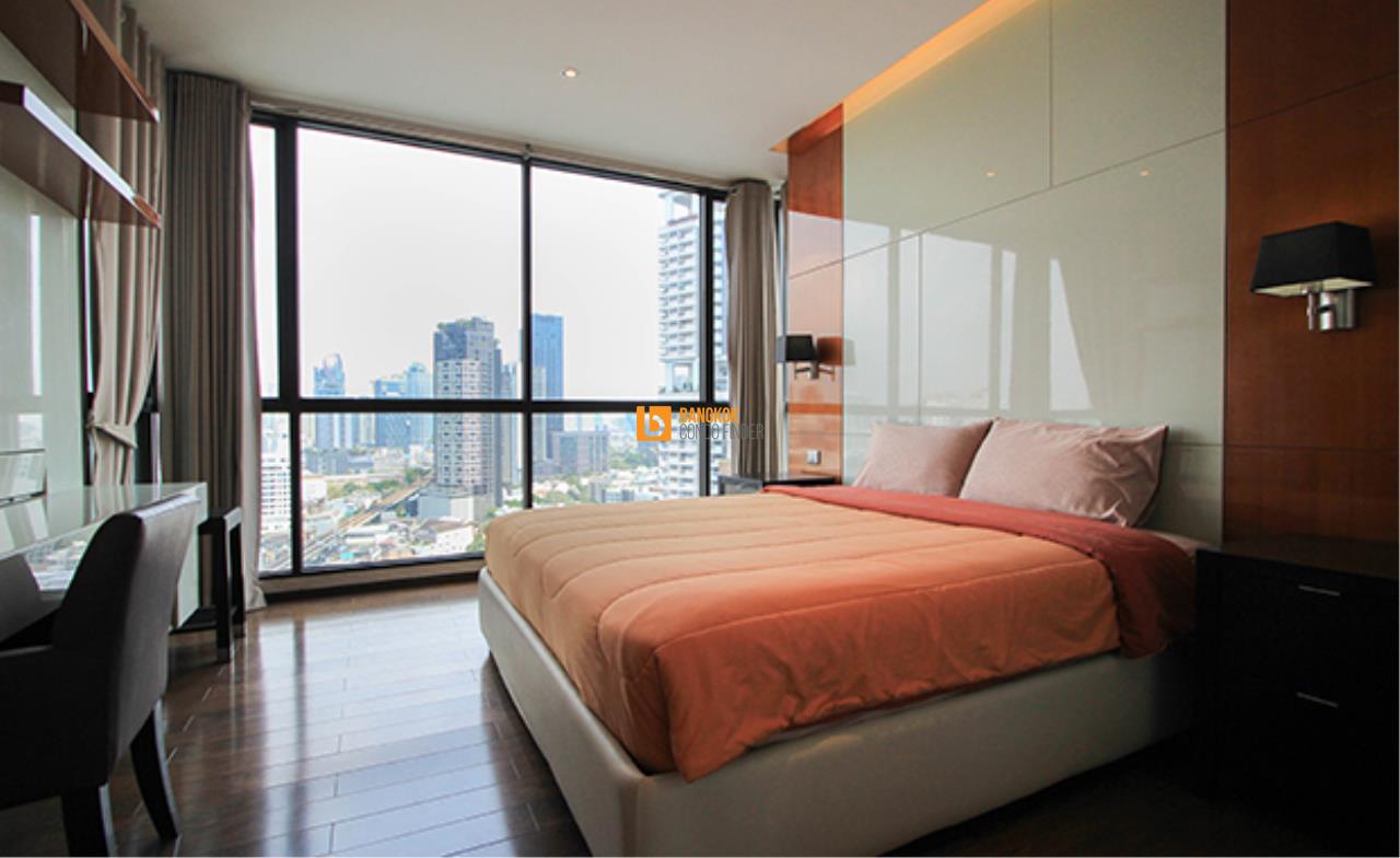 Bangkok Condo Finder Agency's The Address Sukhumvit 28 Condominium for Rent 5