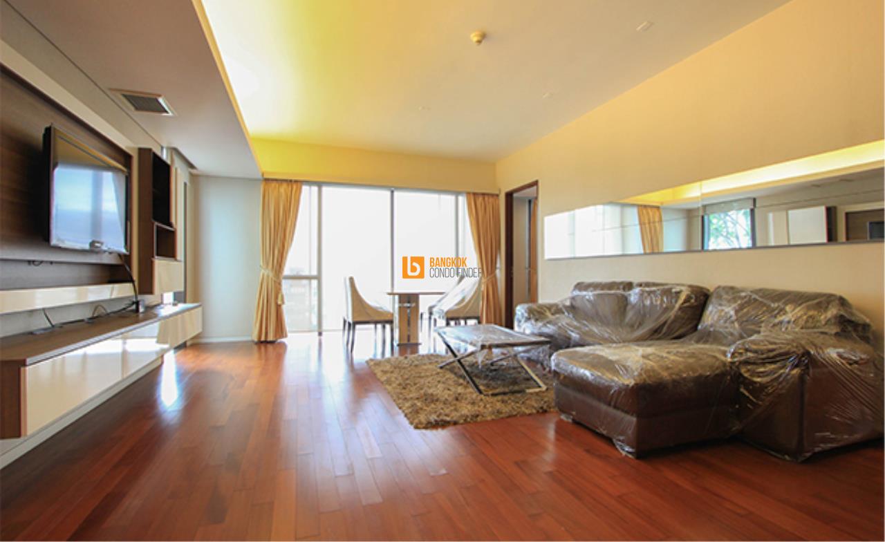 Bangkok Condo Finder Agency's Hansar Rajdamri Condominium for Rent 1
