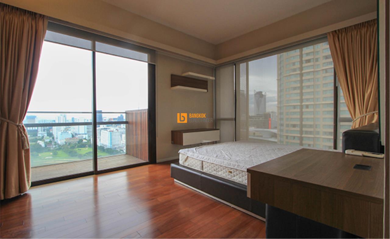 Bangkok Condo Finder Agency's Hansar Rajdamri Condominium for Rent 8