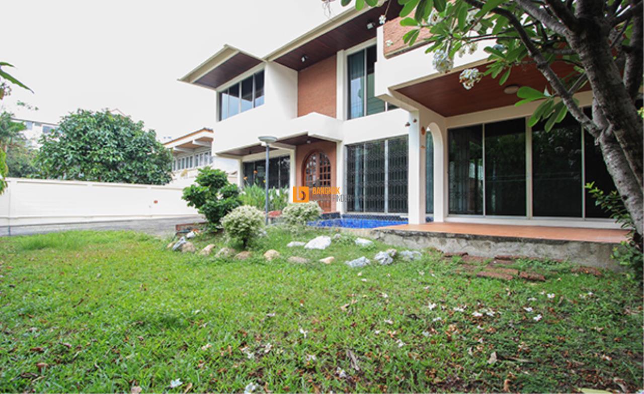 Bangkok Condo Finder Agency's House for Rent in Ekkamai 22 5