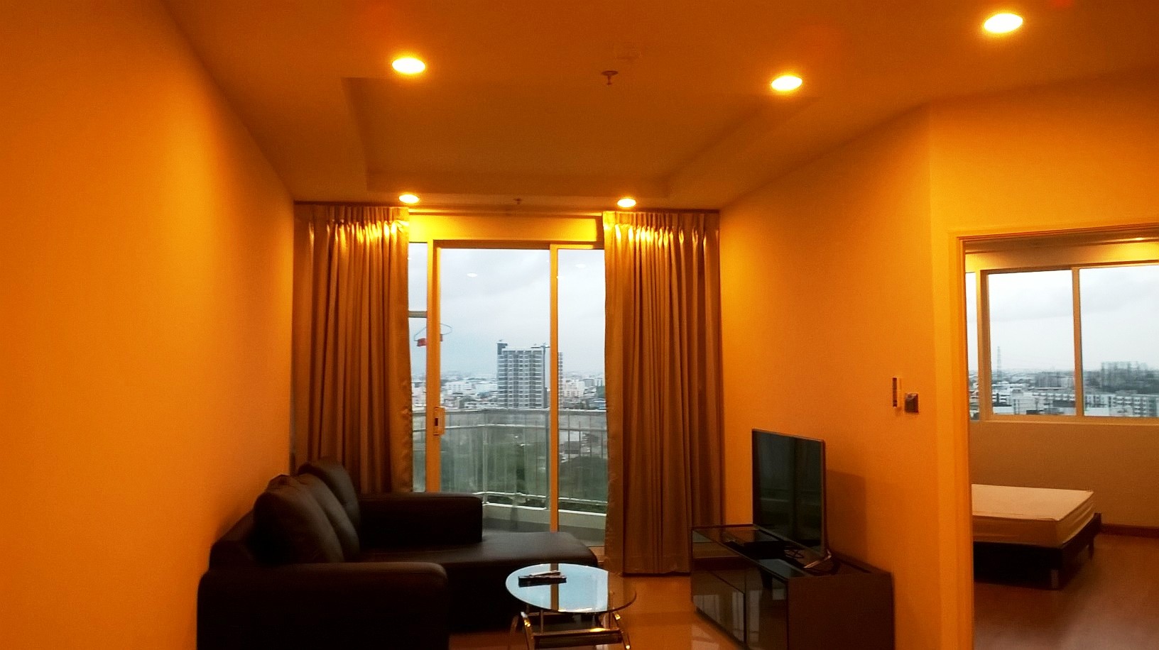 RE/MAX All Star Realty Agency's For Rent – Fully furnished Two Bed Two Bath 76 sqm Supalai Wellington (MRT Thailand Cultural Centre) 1