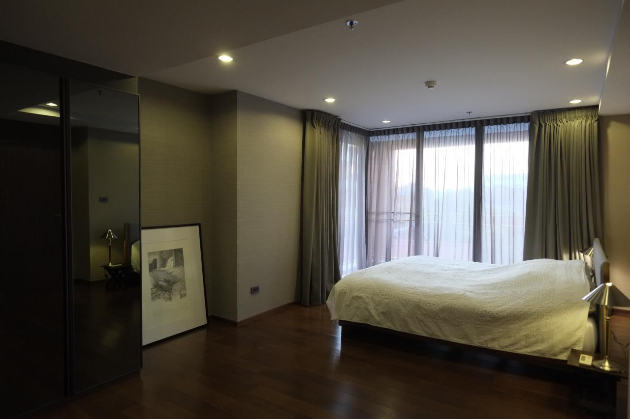 Piri Property Agency's 3 bedrooms Condominiumon 5 floor For Sale 3