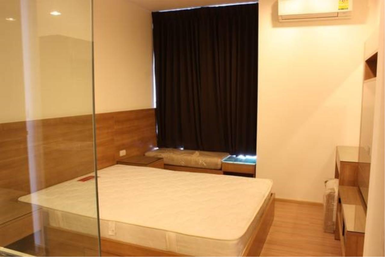 Piri Property Agency's one bedroom Condominiumon 11 floor For Rent 1