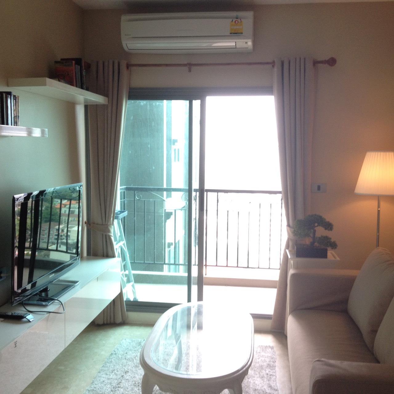 Piri Property Agency's one bedroom Condominiumon 24 floor For Rent 1