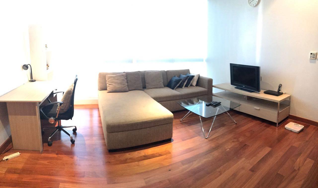 Piri Property Agency's one bedroom Condominiumon 9 floor For Rent 1