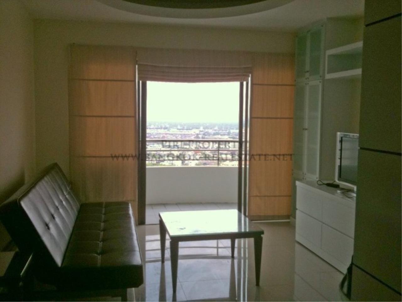 Piri Property Agency's Top View Tower - 2 Bedrooms for Rent on High Floor 1