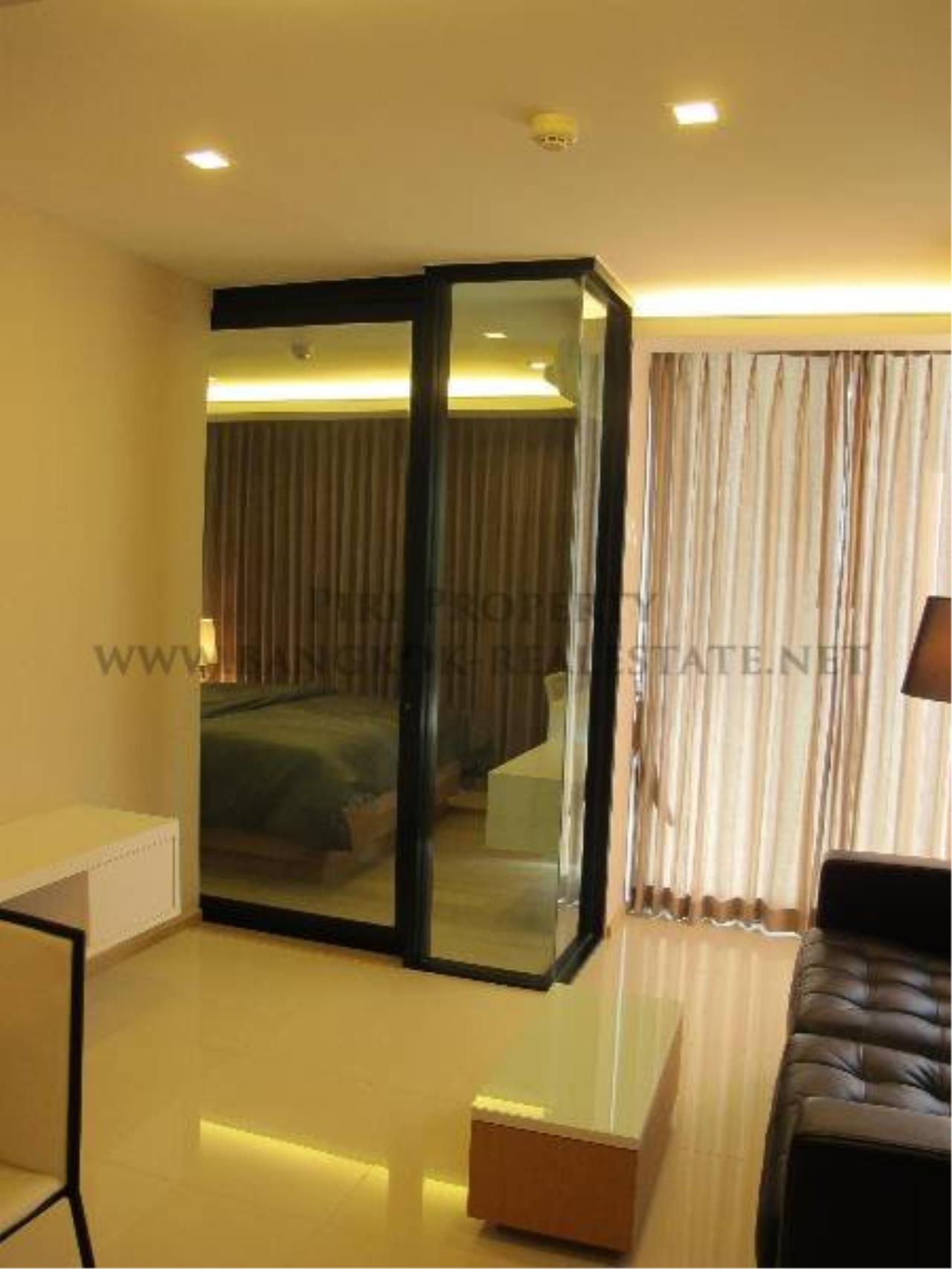 Piri Property Agency's Socio Ruamrudee - Modern One Bedroom Condo for Rent 4