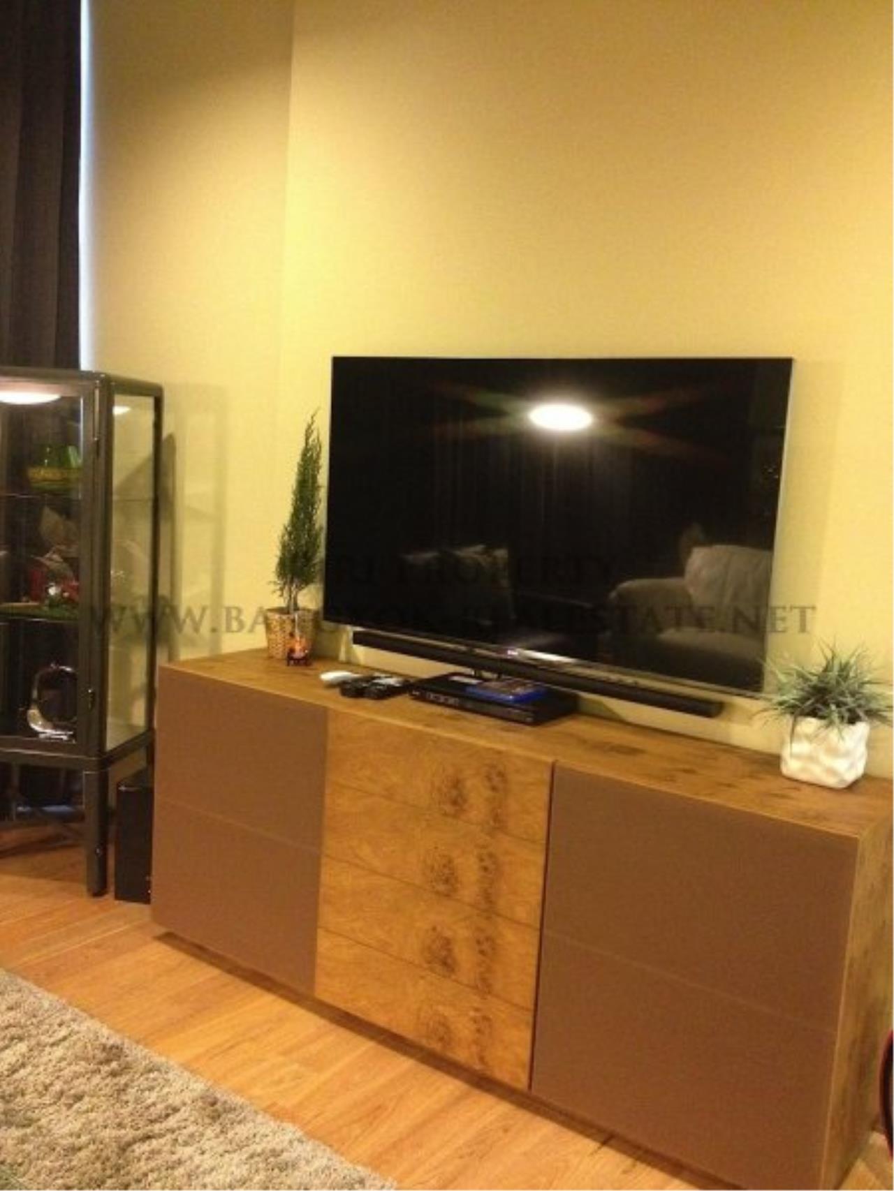 Piri Property Agency's Exclusive Condo in Nana for Rent - Hyde Sukhumvit - 2 Bed on High Floor 14