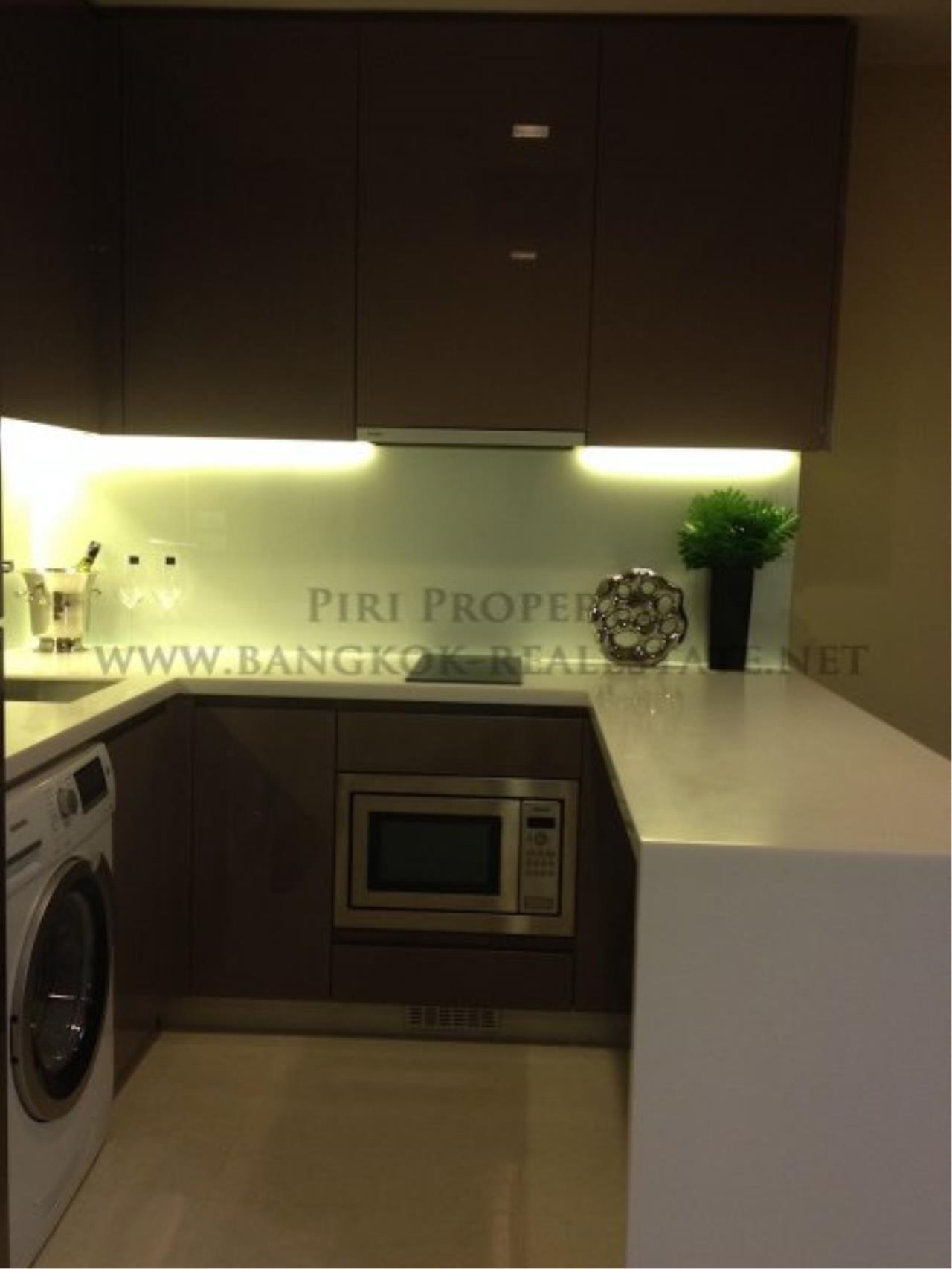 Piri Property Agency's Exclusive Condo in Nana for Rent - Hyde Sukhumvit - 2 Bed on High Floor 8