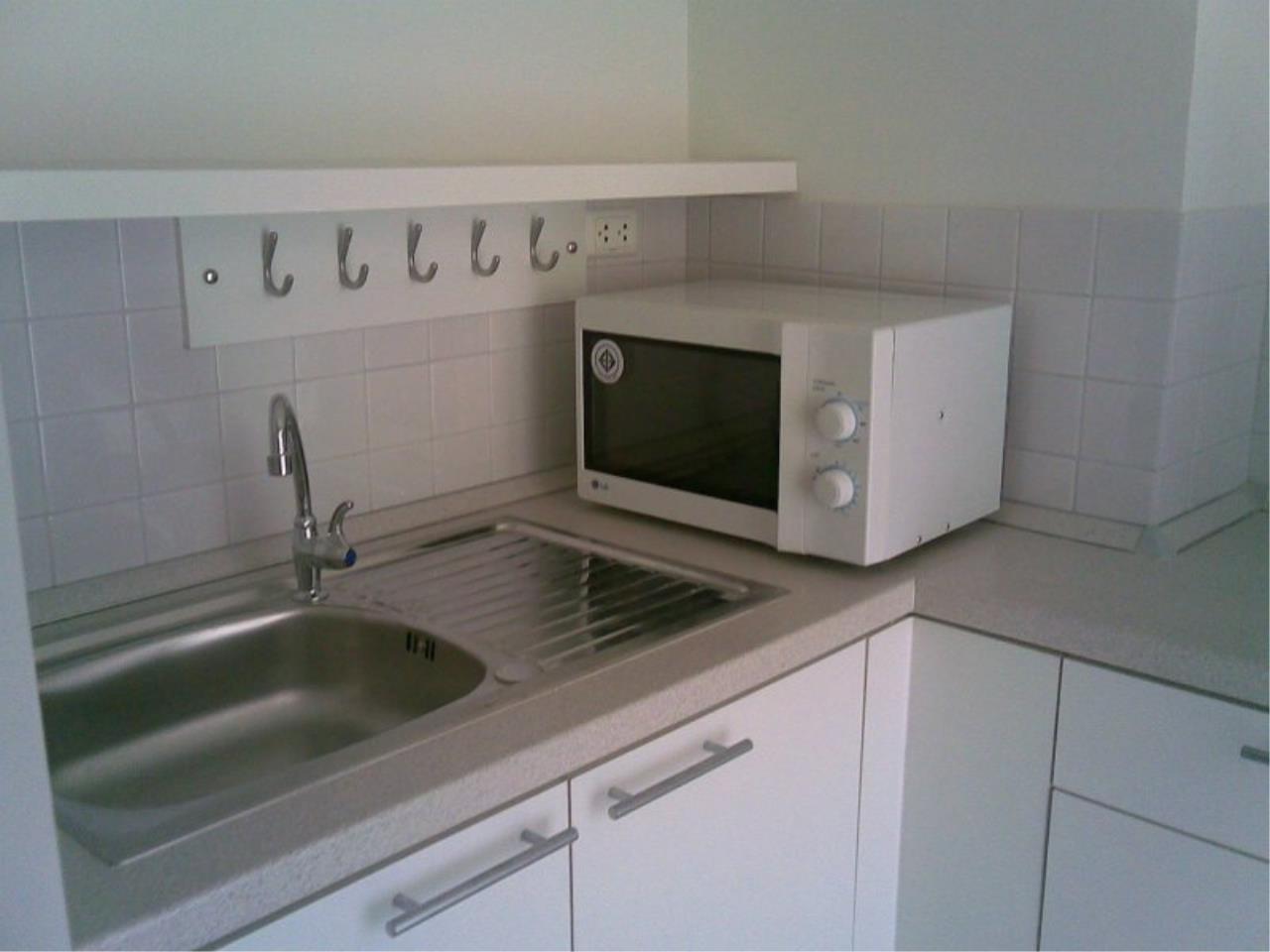 Piri Property Agency's Comfortable 1 bedroom in the Condo One X Building for rent on low floor 3
