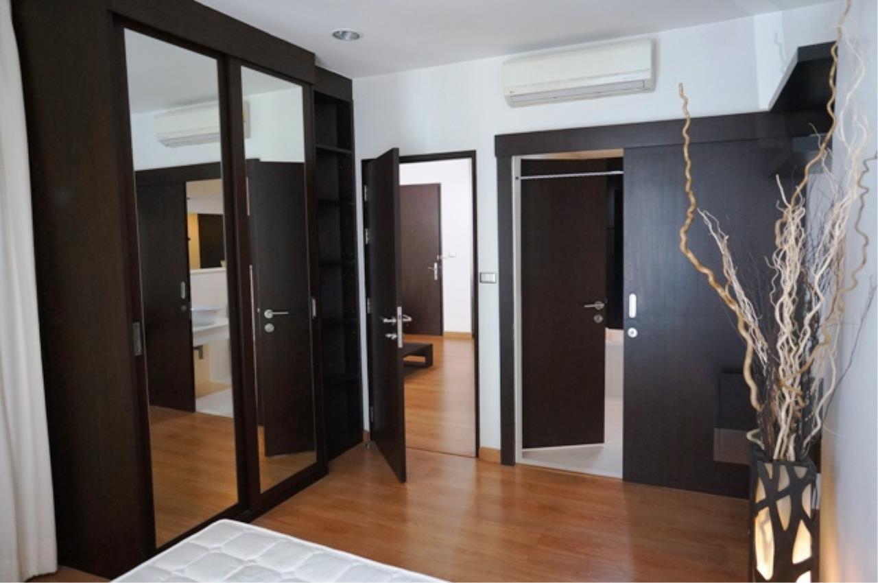 Piri Property Agency's one bedroom  For Rent The Address 42 6