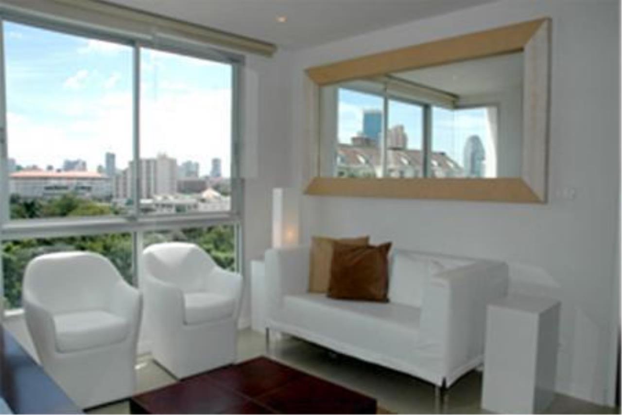 Piri Property Agency's one bedroom  For Rent Sathorn Plus On The Pond 2
