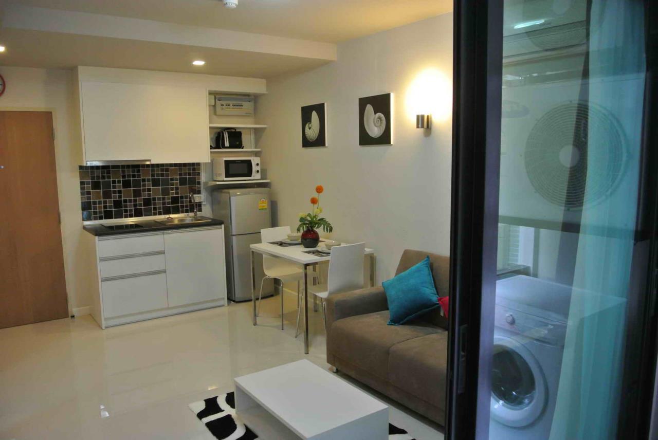 Piri Property Agency's one bedroom Condominium  For Rent 1 3