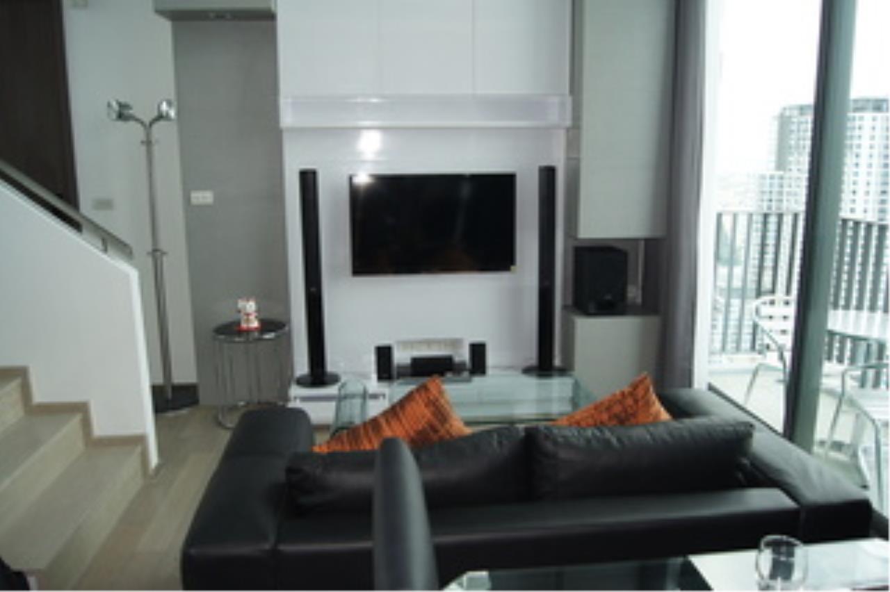 Piri Property Agency's 2 bedrooms Condominiumon 39-40 floor For Rent 1
