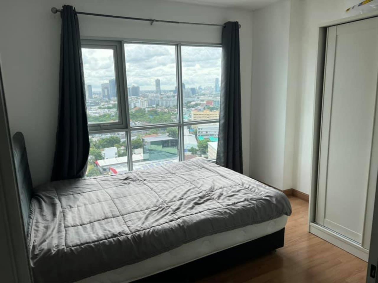 Blue Whale Property Agency's Aspire Rama4 Studio room for Rent 6