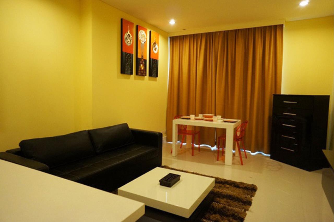 The One Residence Agency's condominium for rent at Aguston Sukhumvit 22 , 1BR , 1BA , 58SQM 3