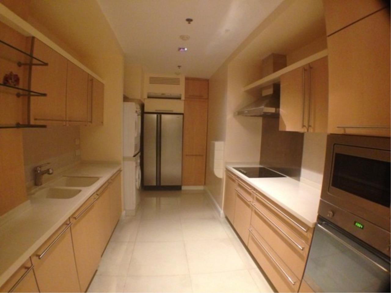 The One Residence Agency's condominium for rent at Athenee Residence , 2BR , 2BA , 133SQM 9