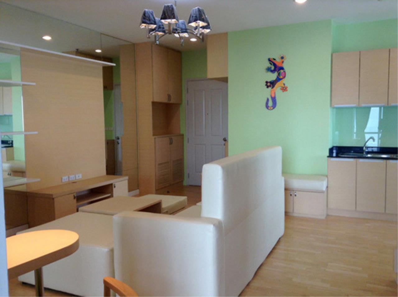 The One Residence Agency's condominium for rent at Baan Sathorn Chaopraya , 2BR , 2BA , 80SQM 1