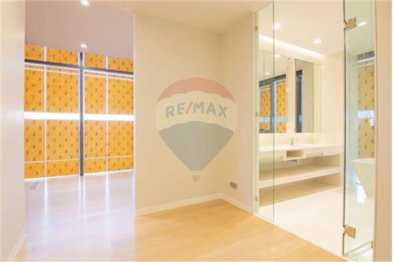 RE/MAX Executive Homes Agency's Brand New 2 Bedrooms For Sale Victorio 6