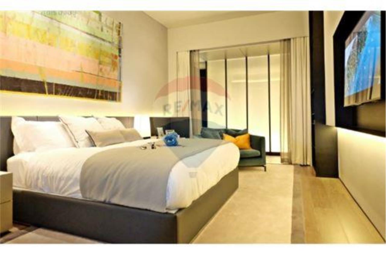 RE/MAX Executive Homes Agency's TELA Thonglor - 3 bed 3 Bath /  Maids room 16