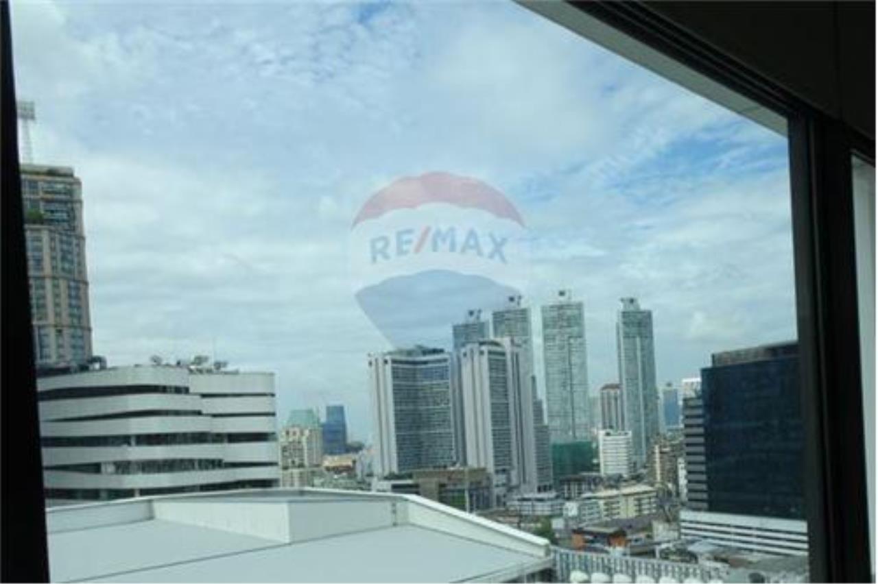RE/MAX Executive Homes Agency's Luxury 450 sqm 3 Bed Le Raffine 39  5.2M USD 30