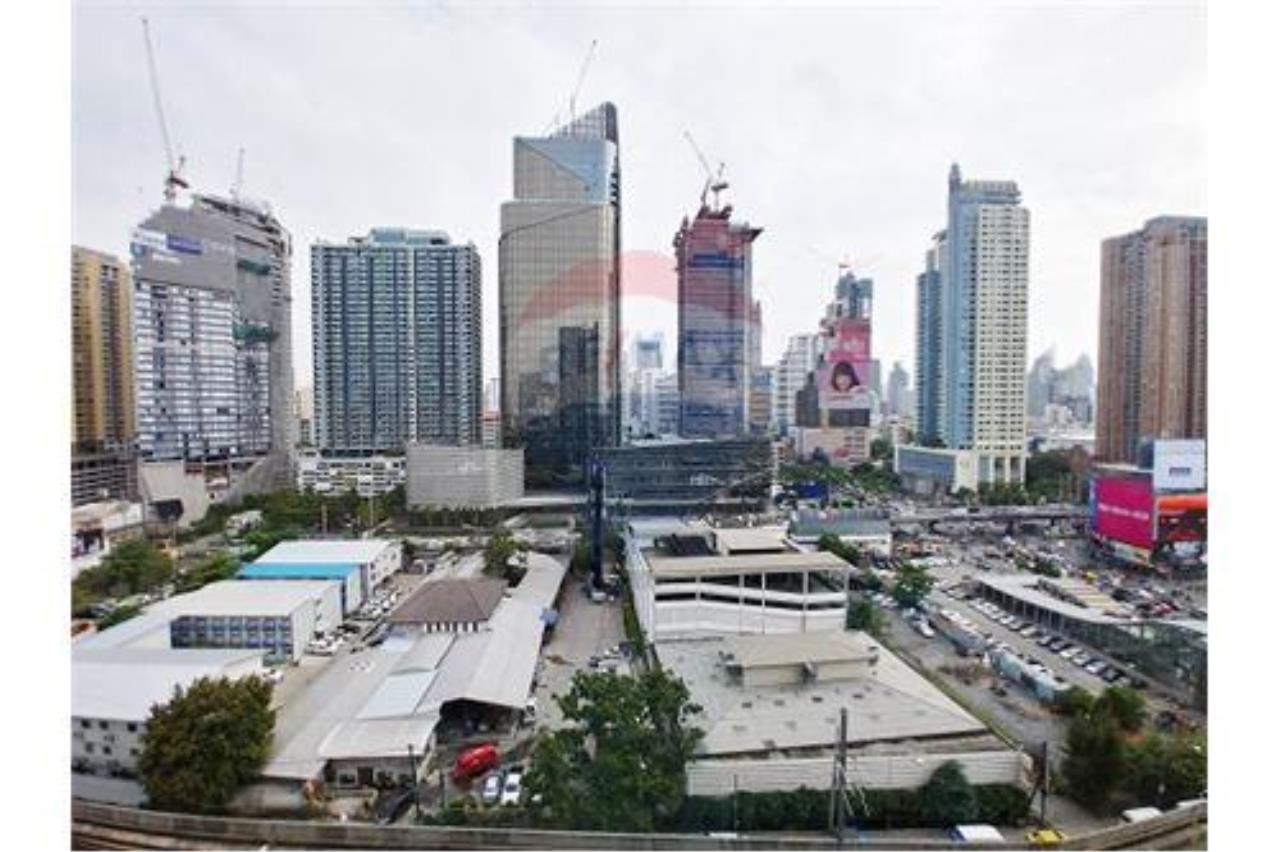 RE/MAX Executive Homes Agency's Life Asoke for sale/rent 3