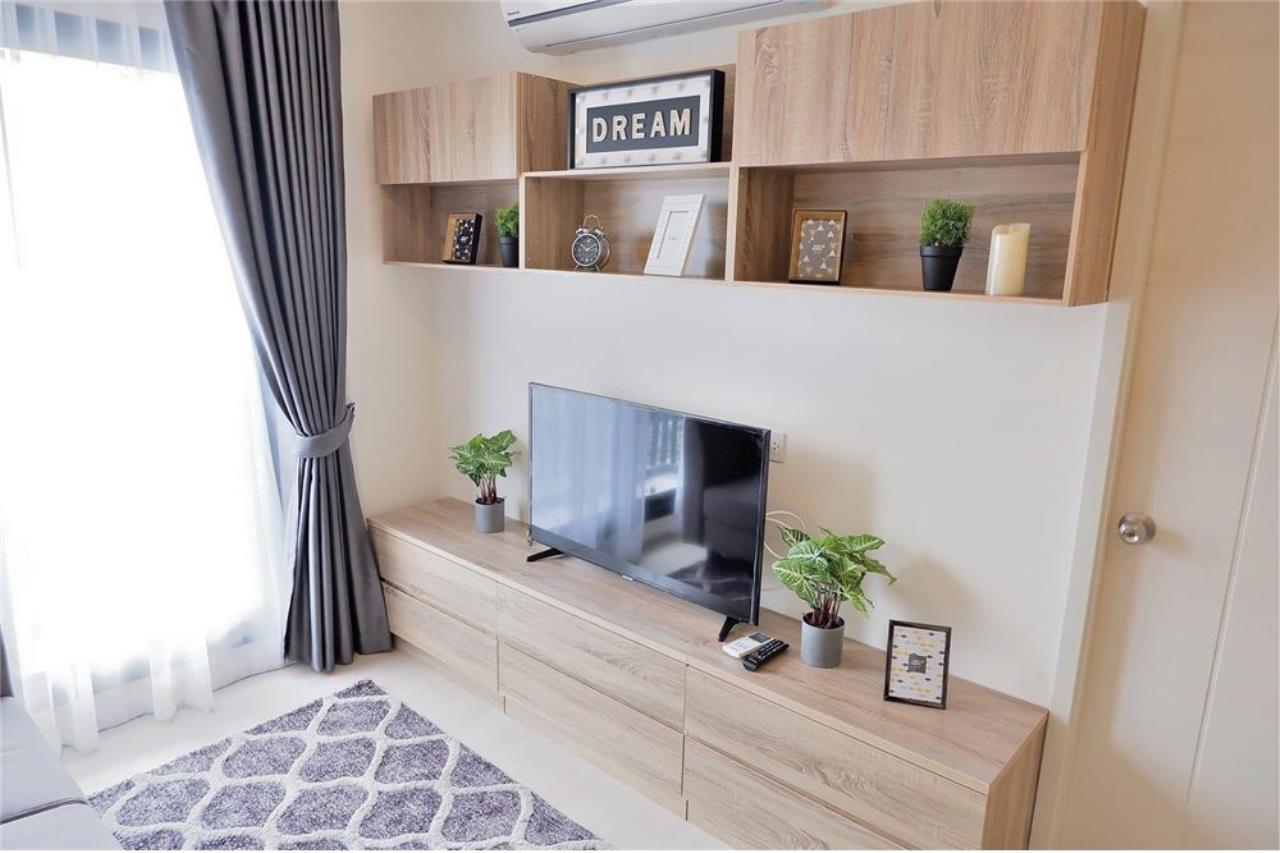 RE/MAX Executive Homes Agency's 2 Bedroom Condo for Rent - Life Asoke Rama 9 5