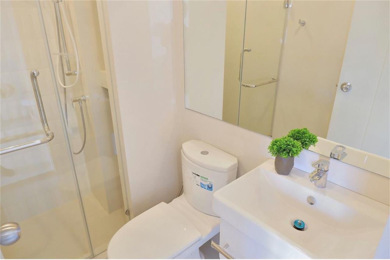 RE/MAX Executive Homes Agency's 2 Bedroom Condo for Rent - Life Asoke Rama 9 8