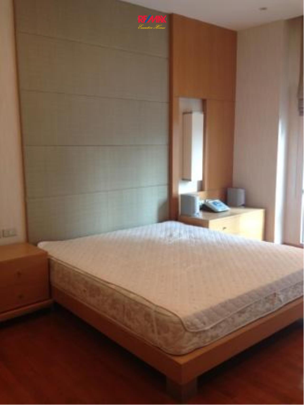 RE/MAX Executive Homes Agency's Beautiful 2 Bedroom for Rent Grand Langsuan 1