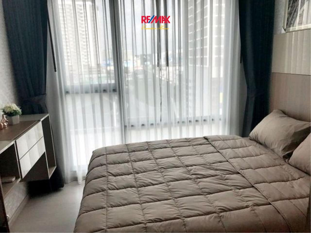 RE/MAX Executive Homes Agency's Nice 1 Bedroom for Rent Rhythm Asoke 1 3