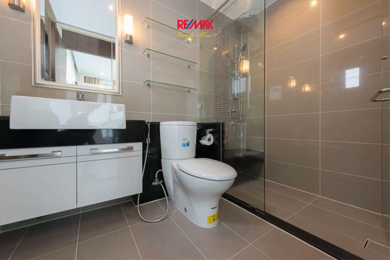 RE/MAX Executive Homes Agency's Spacious 2 Bedrooms Condo for RENT , Supalai Elite Suanplu  13