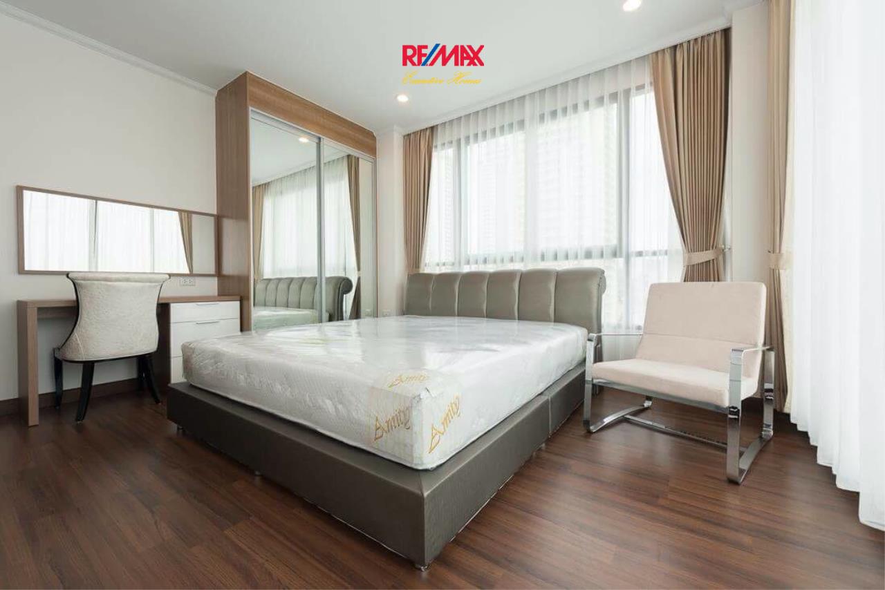 RE/MAX Executive Homes Agency's Spacious 2 Bedrooms Condo for RENT , Supalai Elite Suanplu  14