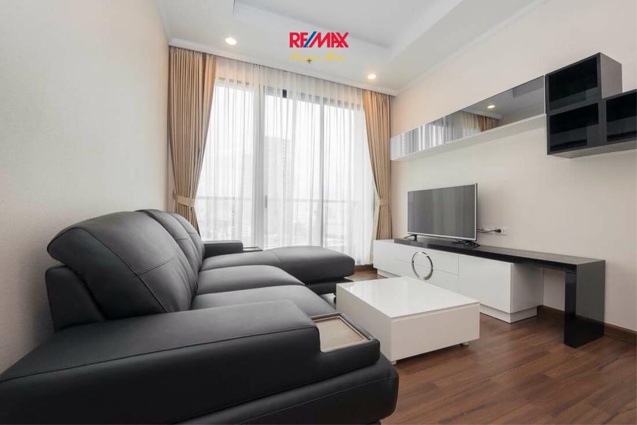 RE/MAX Executive Homes Agency's Spacious 2 Bedrooms Condo for RENT , Supalai Elite Suanplu  17