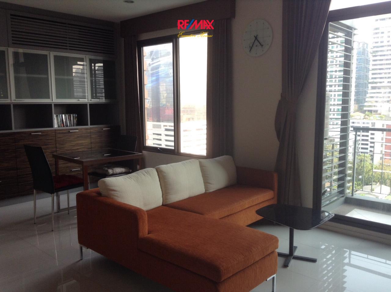 RE/MAX Executive Homes Agency's Nice 1 Bedroom Duplex for Rent Villa Asoke 3