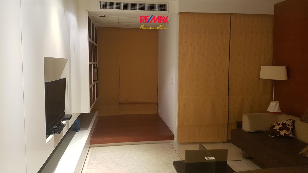 RE/MAX Executive Homes Agency's Spacious 1 Bedroom for Rent Nusasiri Grand Condo 2