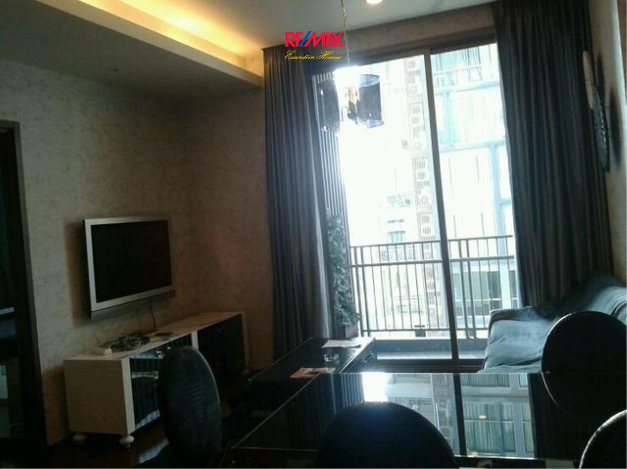 RE/MAX Executive Homes Agency's Spacious 1 Bedroom for Rent Quattro Thonglor 2
