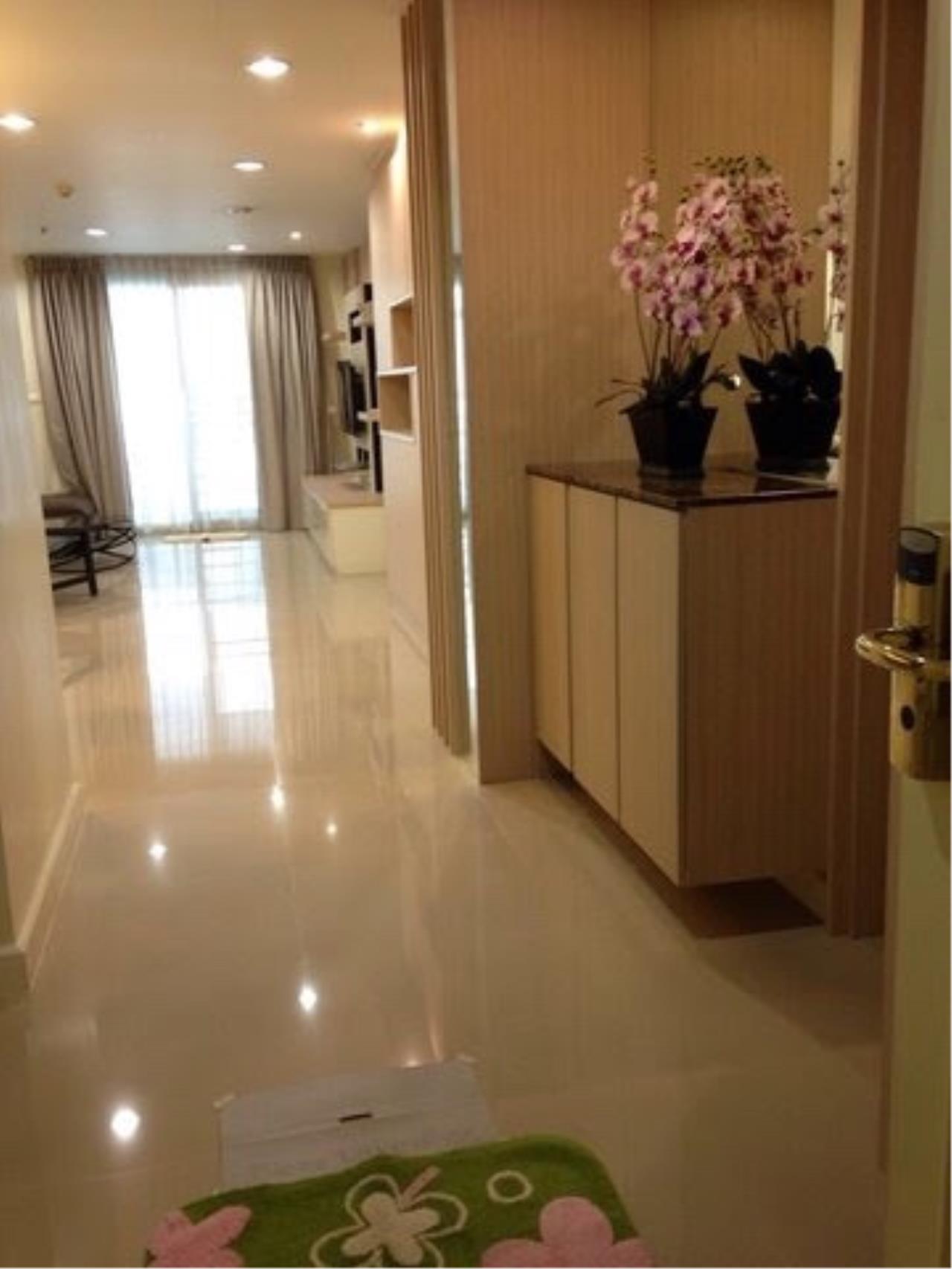 Quality Life Property Agency's For Sale/Rent!!! Serene Place Sukhumvit 24 / 3 Bedroom / 8 Floor 5