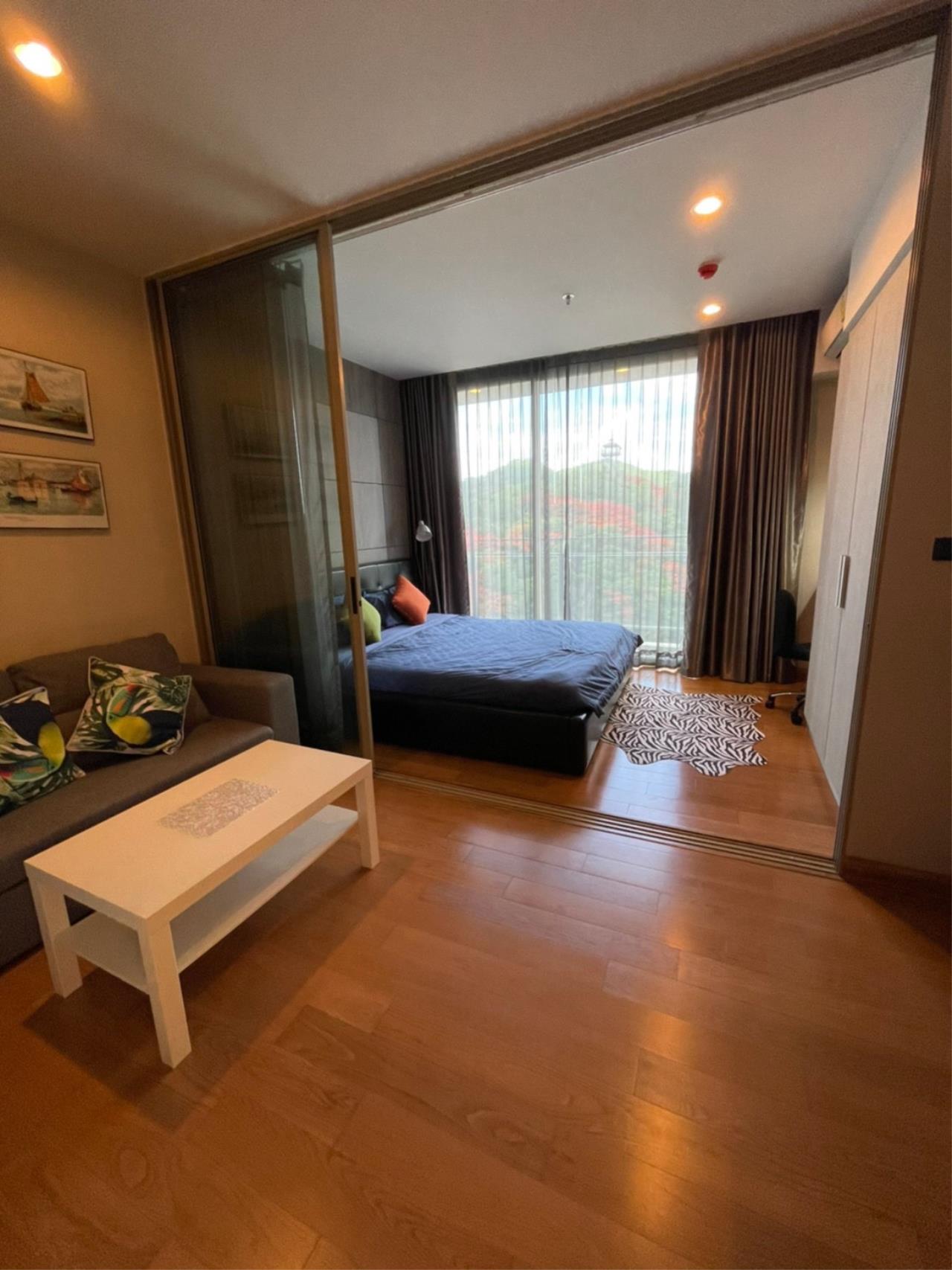 Blue Gold Property Agency's Marina bayfront Sri Racha Condominium Work From Home Promotion 9,900฿ 3